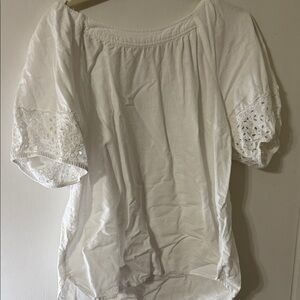 Old Navy White Eyelet Sleeve Blouse